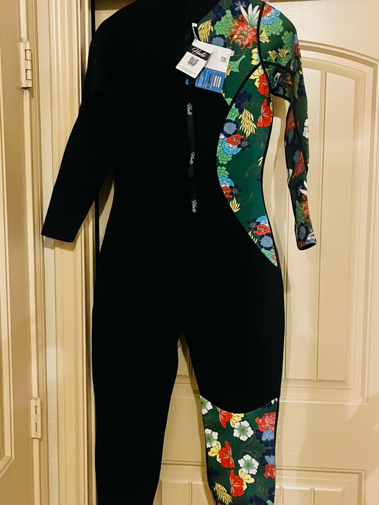 Hevto Other - Hype Black Swim Wetsuit with Green Floral Panels